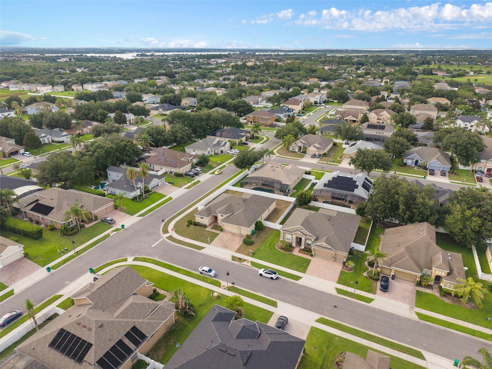 1642 Chandelle Ln Property Photo 40