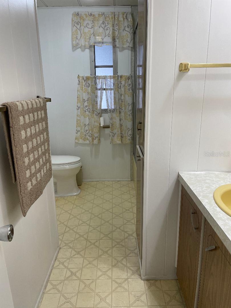 112 Palm Dr #b Property Photo 16
