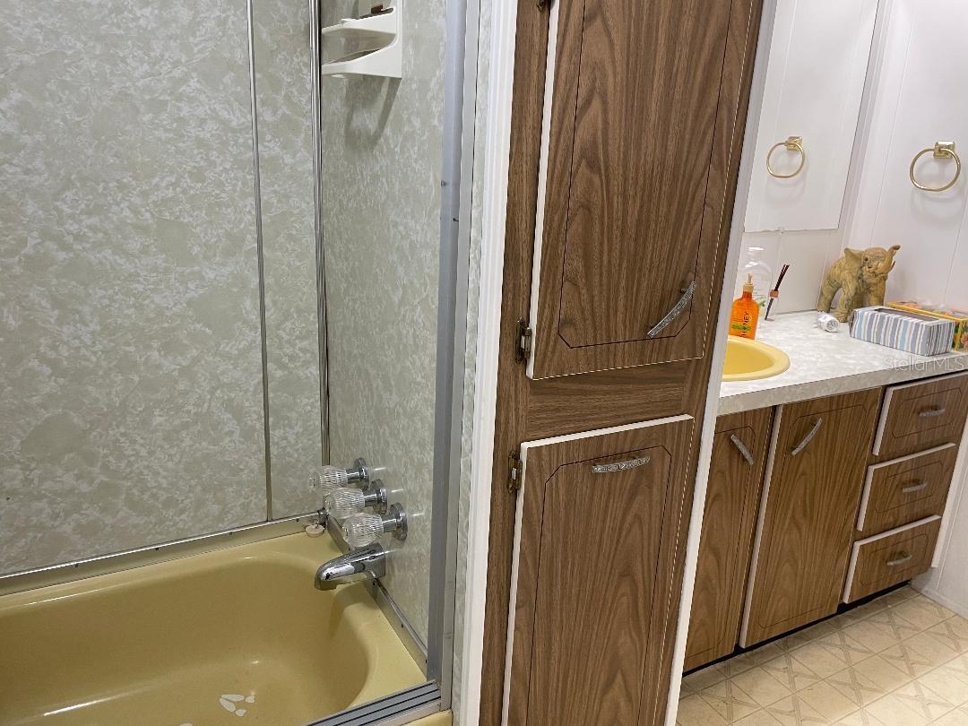 112 Palm Dr #b Property Photo 17
