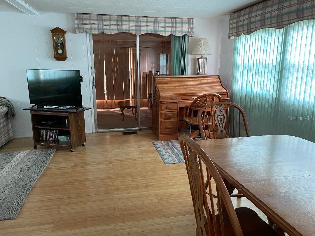 112 Palm Dr #b Property Photo 19