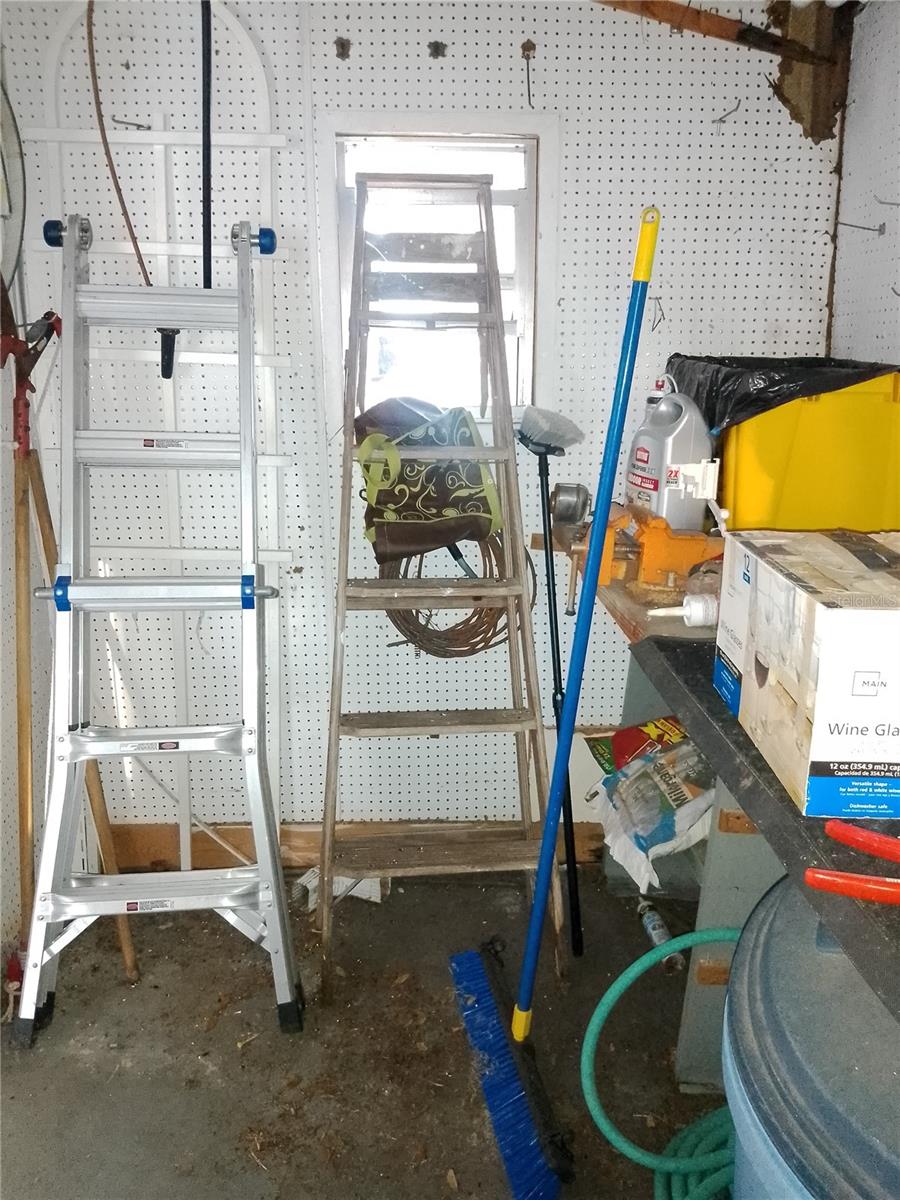 112 Palm Dr #b Property Photo 24