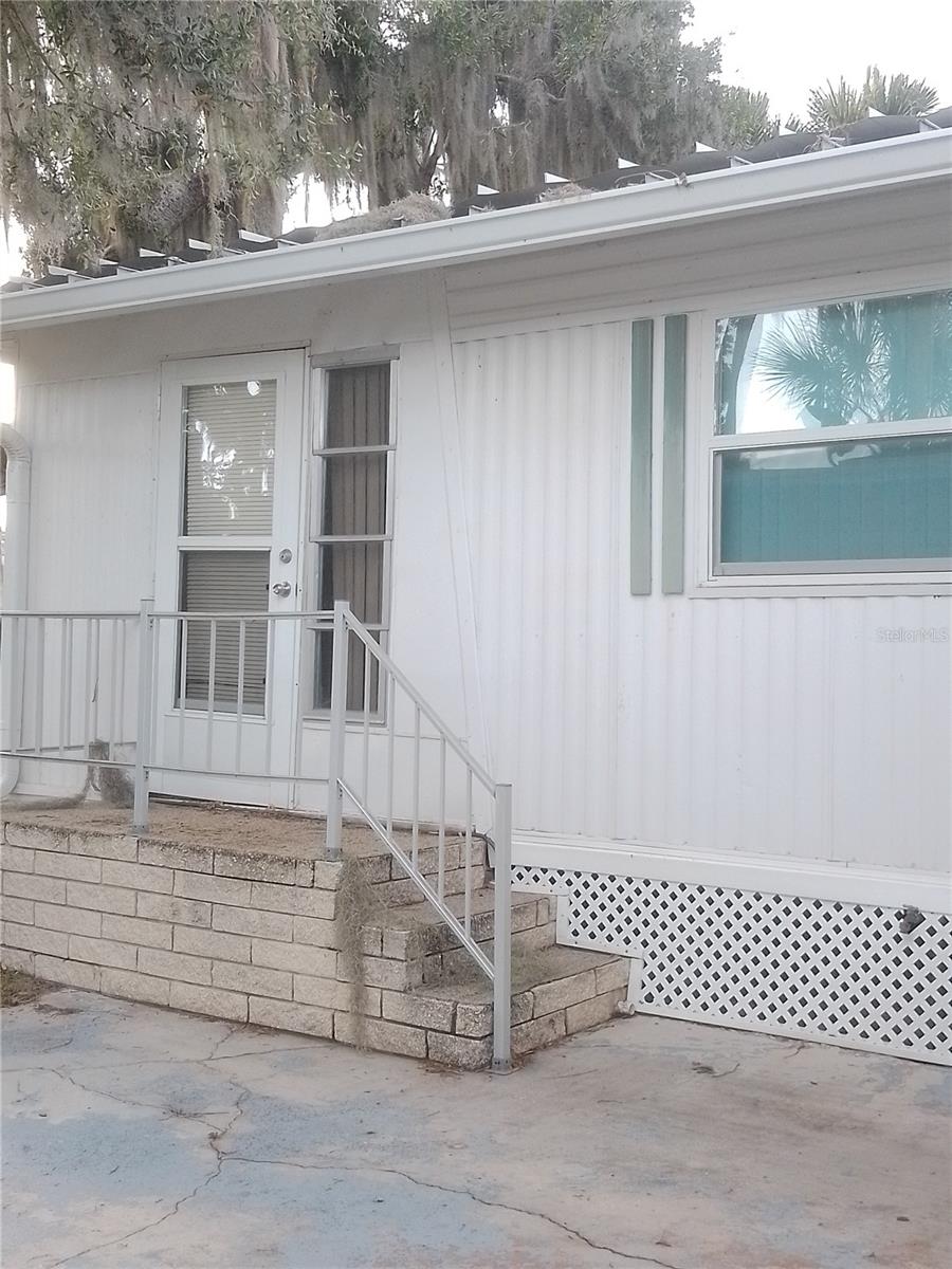 112 Palm Dr #b Property Photo 25