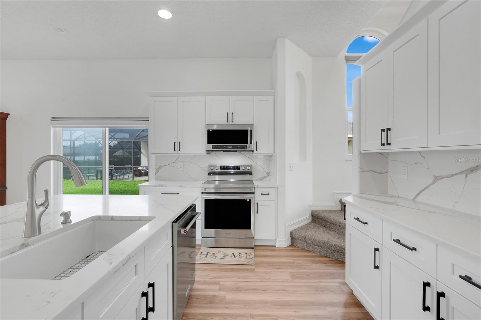 16740 Glenbrook Blvd Property Photo 17