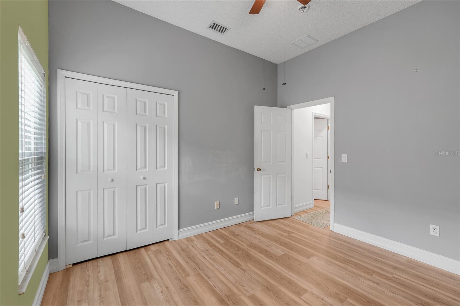 16740 Glenbrook Blvd Property Photo 32