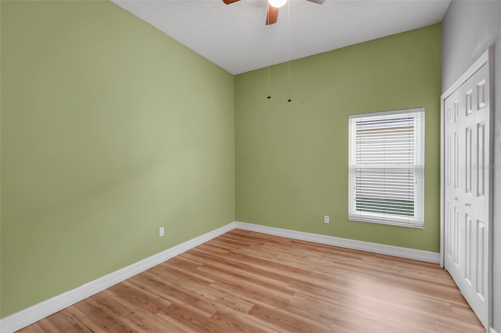 16740 Glenbrook Blvd Property Photo 33