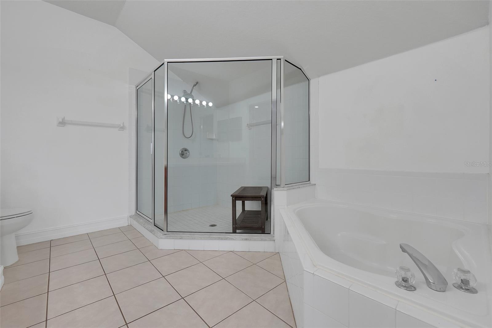 16740 Glenbrook Blvd Property Photo 41