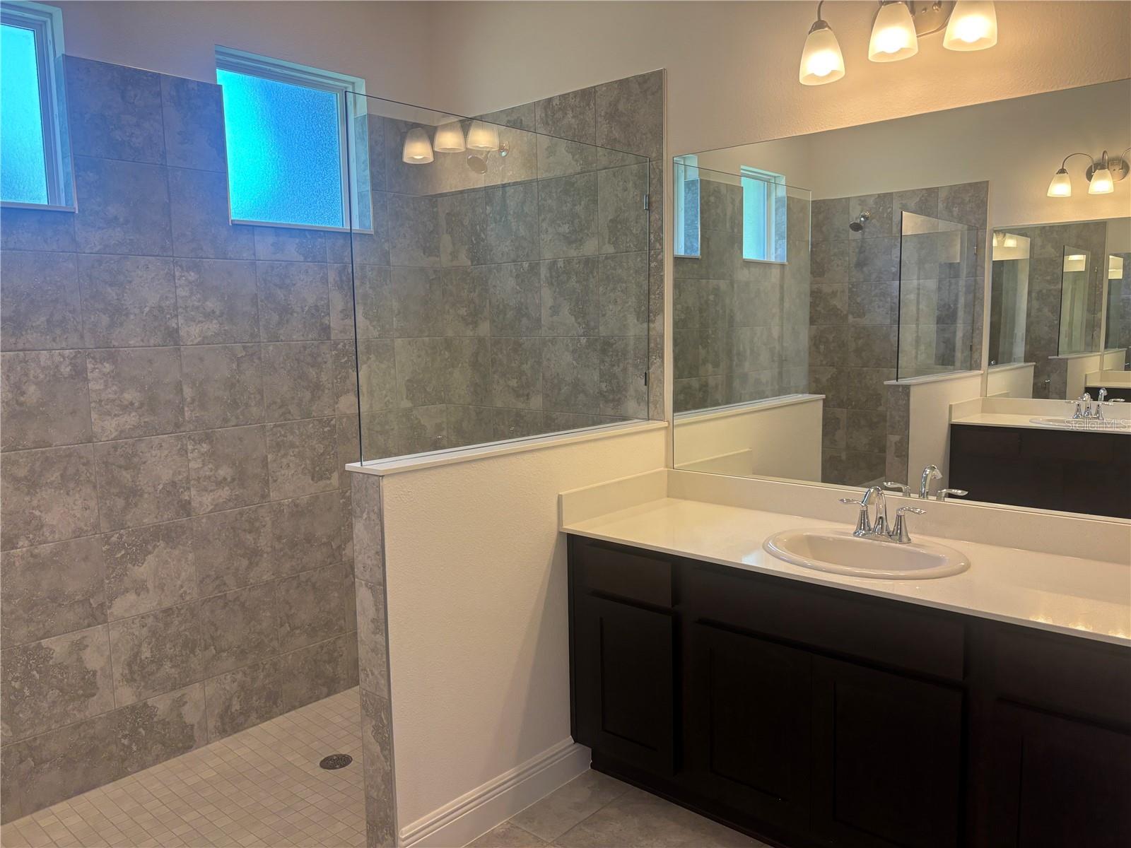 5540 Saddleback Ct Property Photo 11