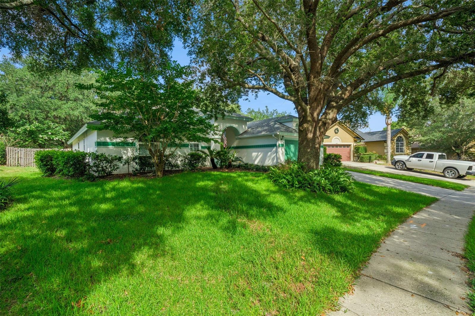 1515 Acropolis Cir Property Photo 2