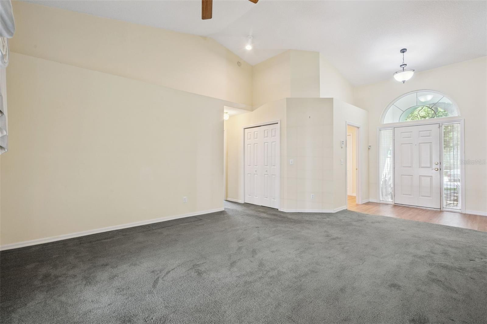 1515 Acropolis Cir Property Photo 5