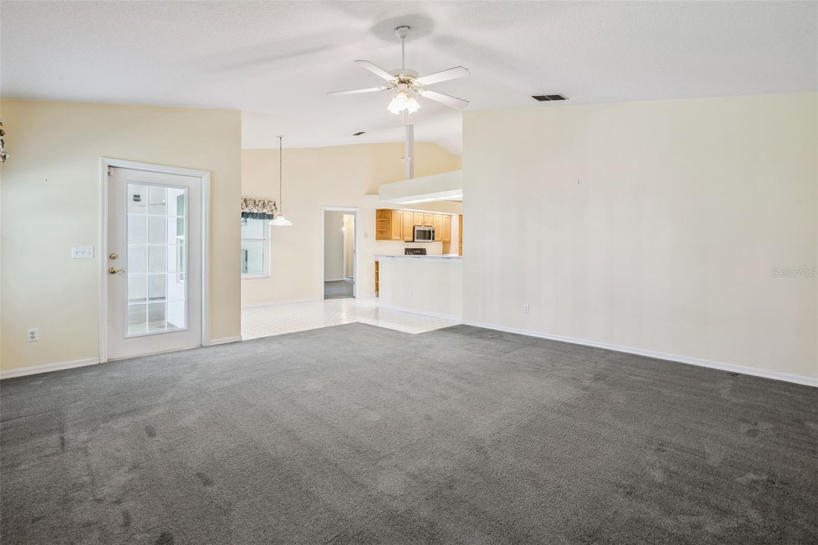 1515 Acropolis Cir Property Photo 9