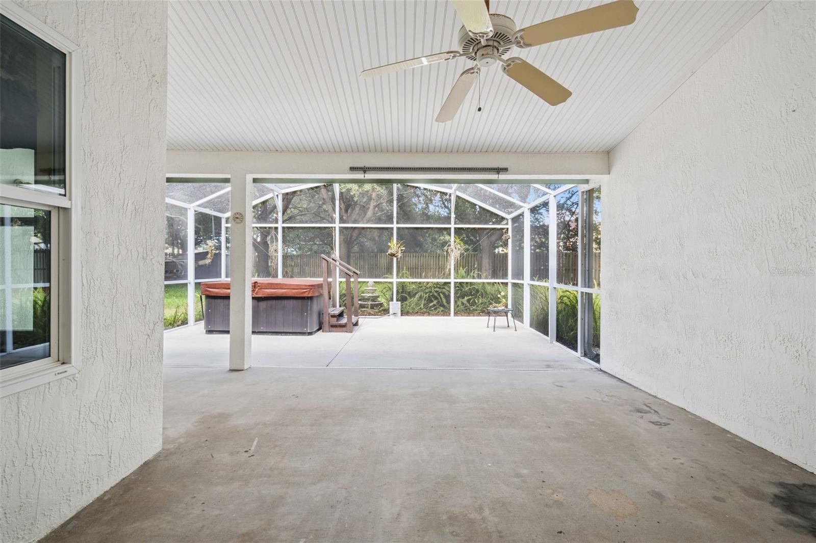 1515 Acropolis Cir Property Photo 37