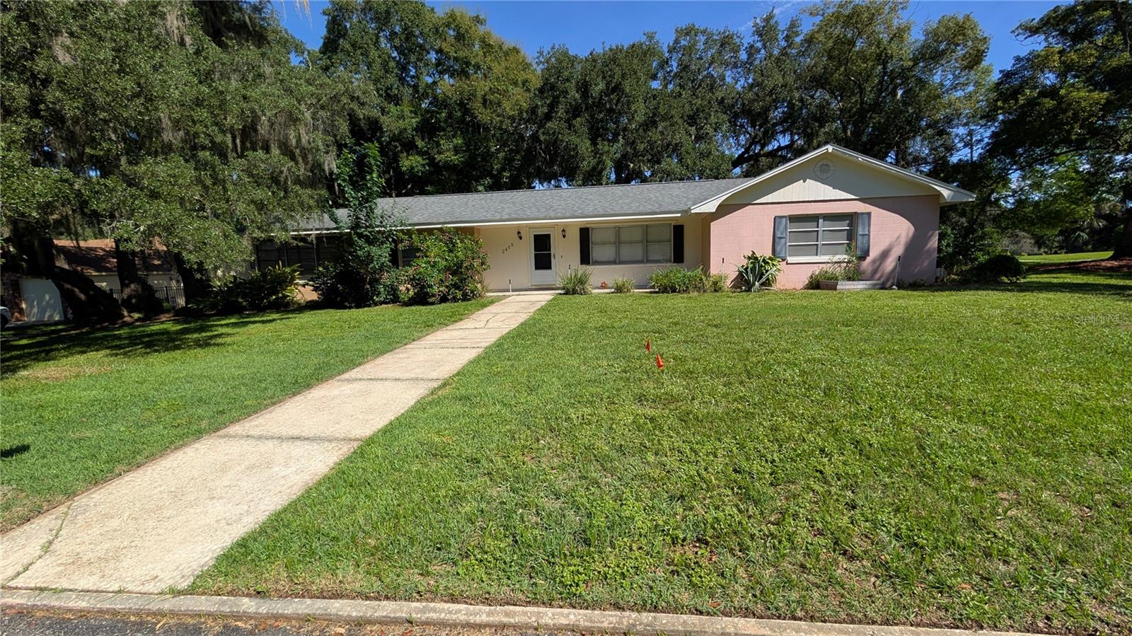 2469 Broadvue Ave Property Photo 1