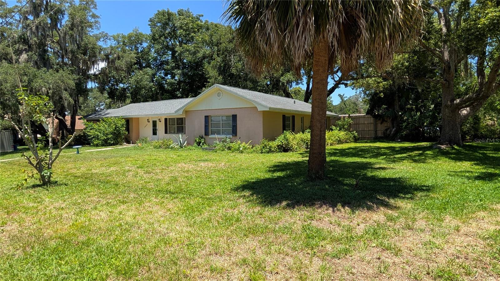 2469 Broadvue Ave Property Photo 2