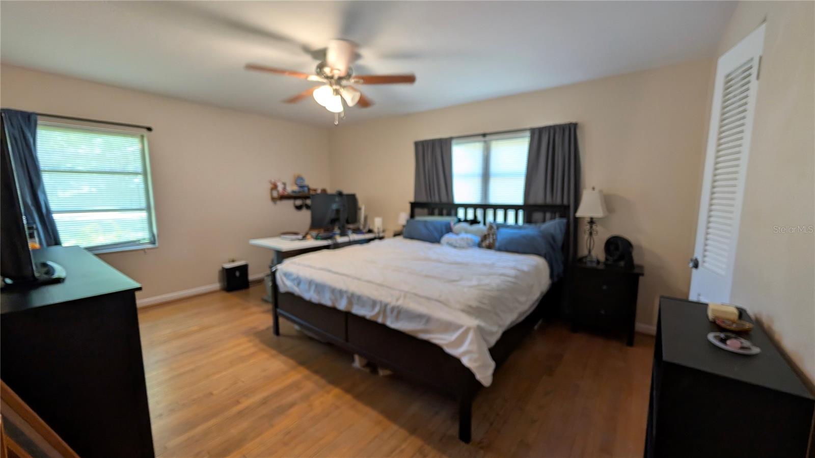 2469 Broadvue Ave Property Photo 14