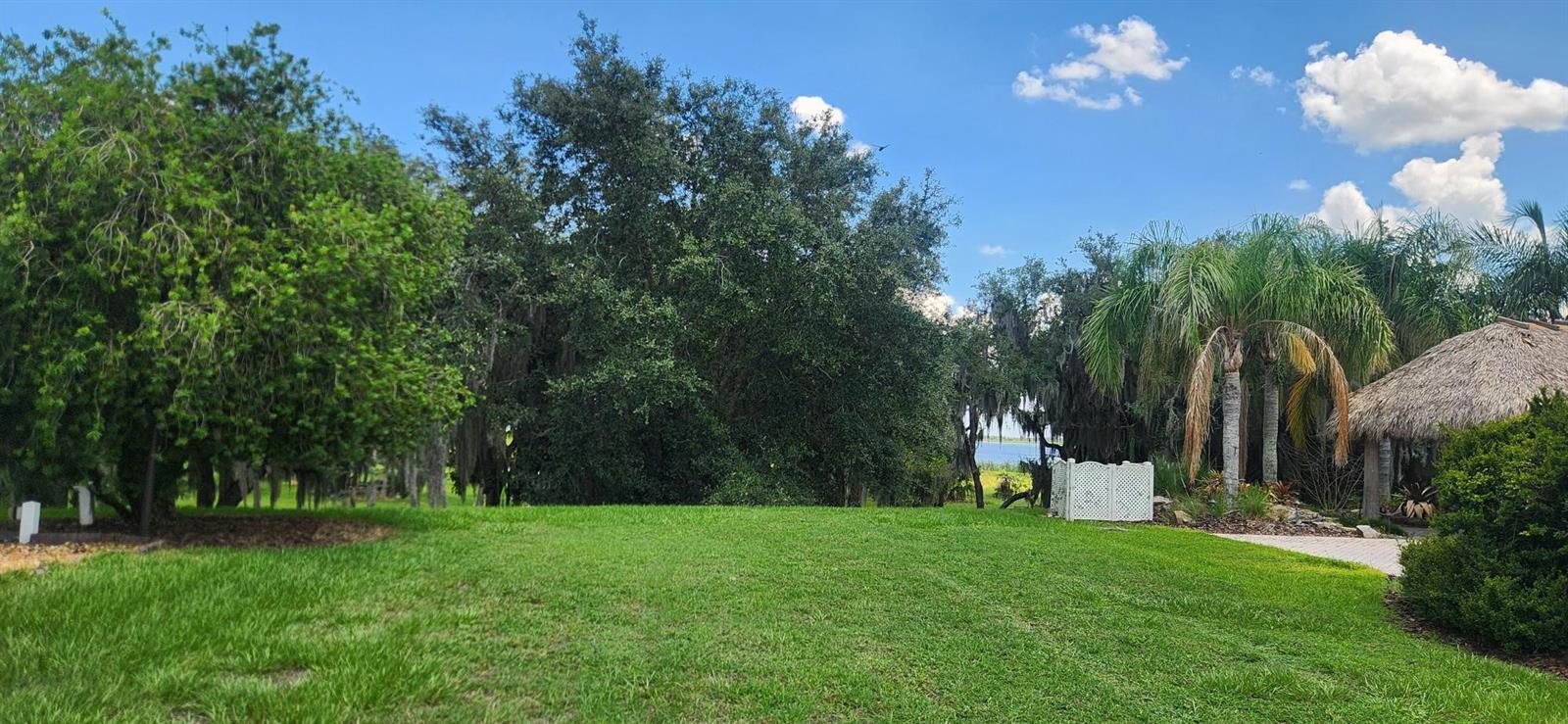 3316 Fish Hawk Dr Property Photo 1