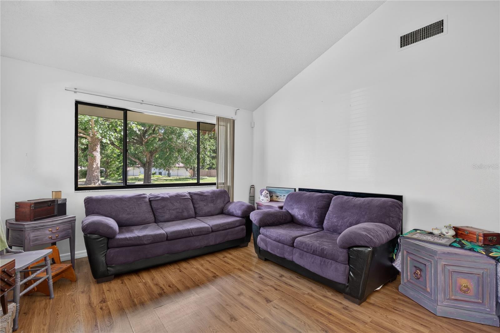 3303 Foxboro Ct Property Photo 16