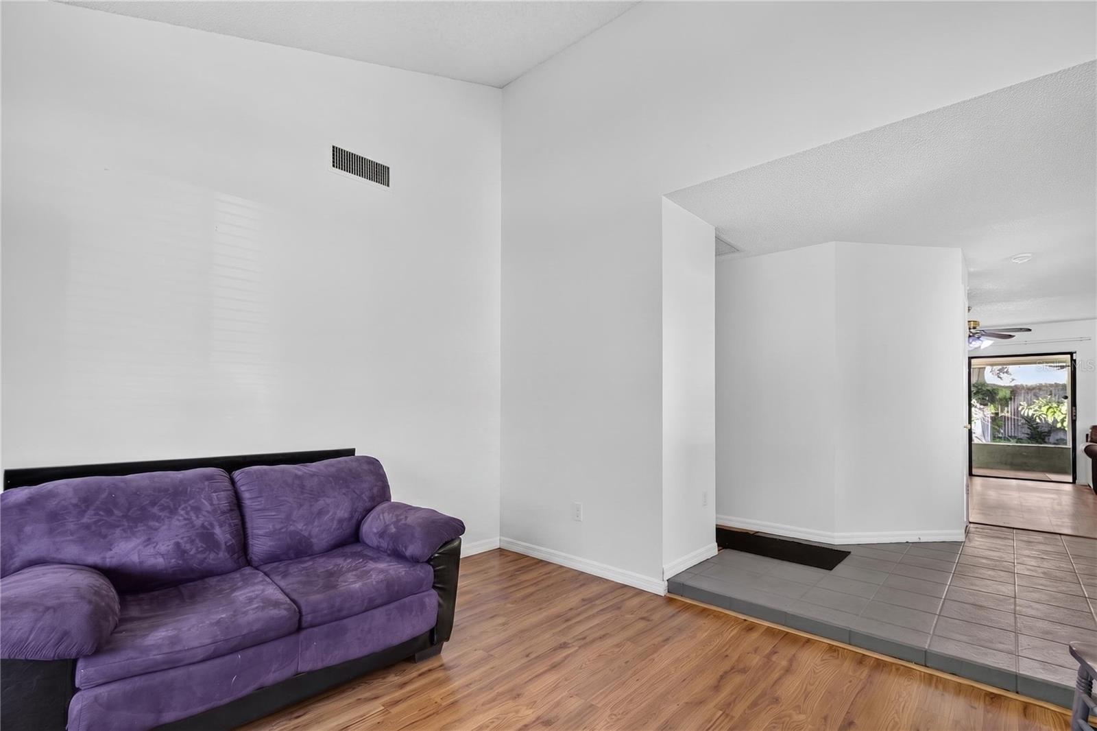 3303 Foxboro Ct Property Photo 17