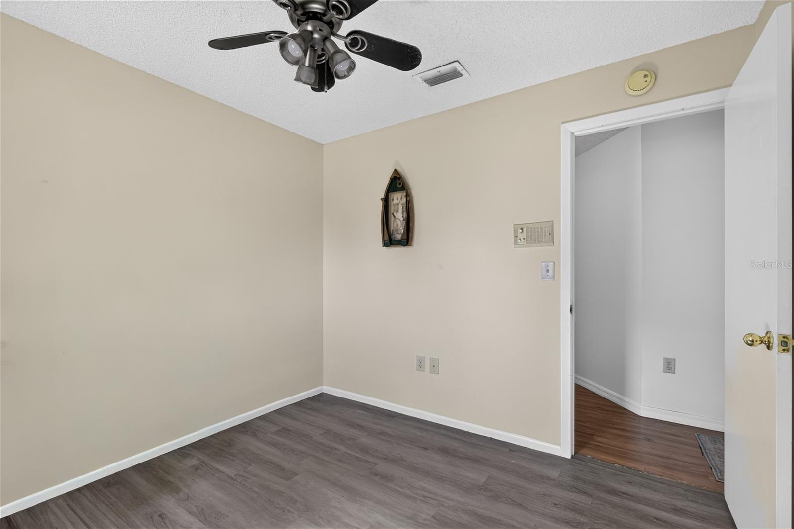 3303 Foxboro Ct Property Photo 22