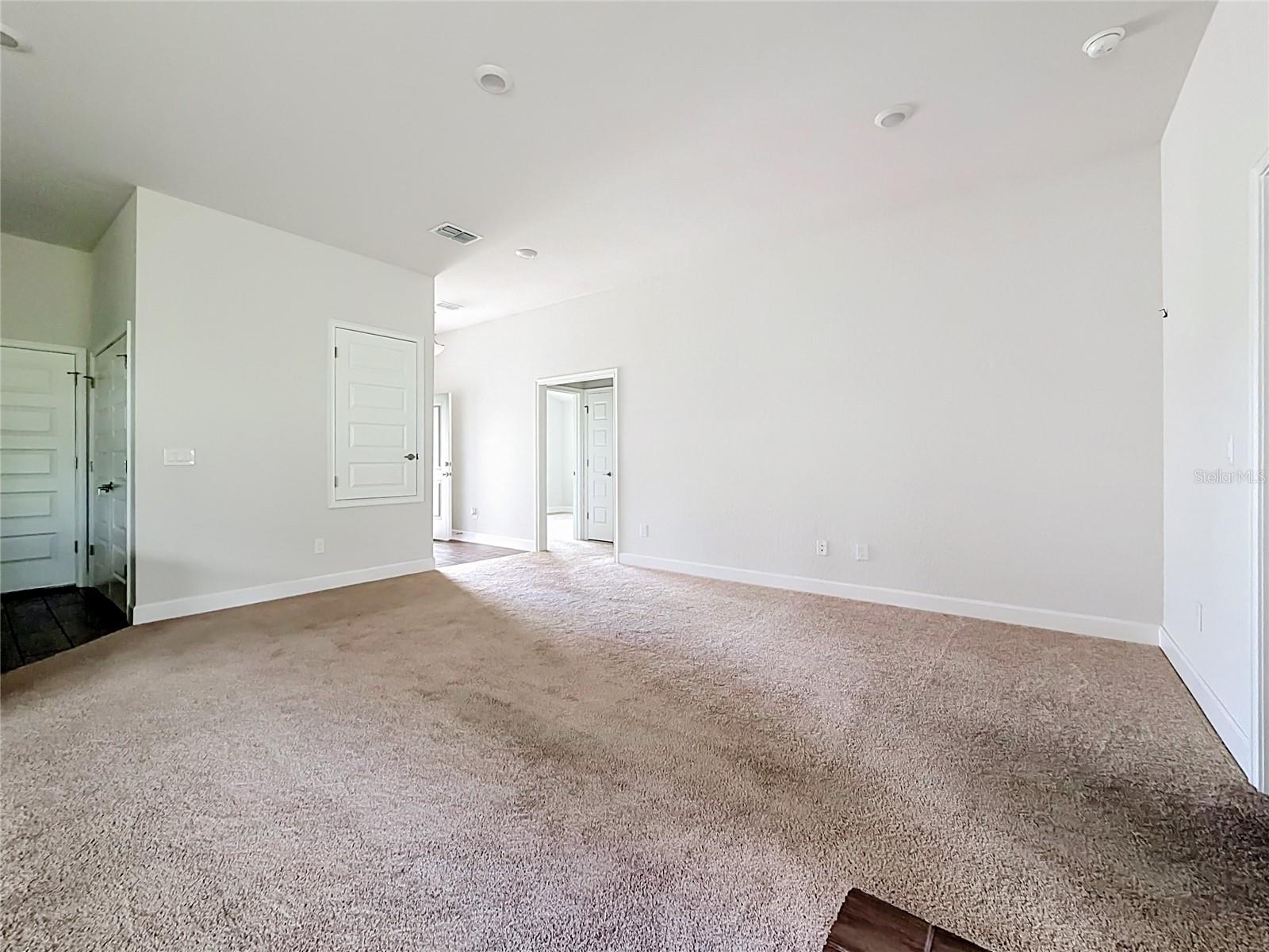 187 Nw 45th Loop Property Photo 13