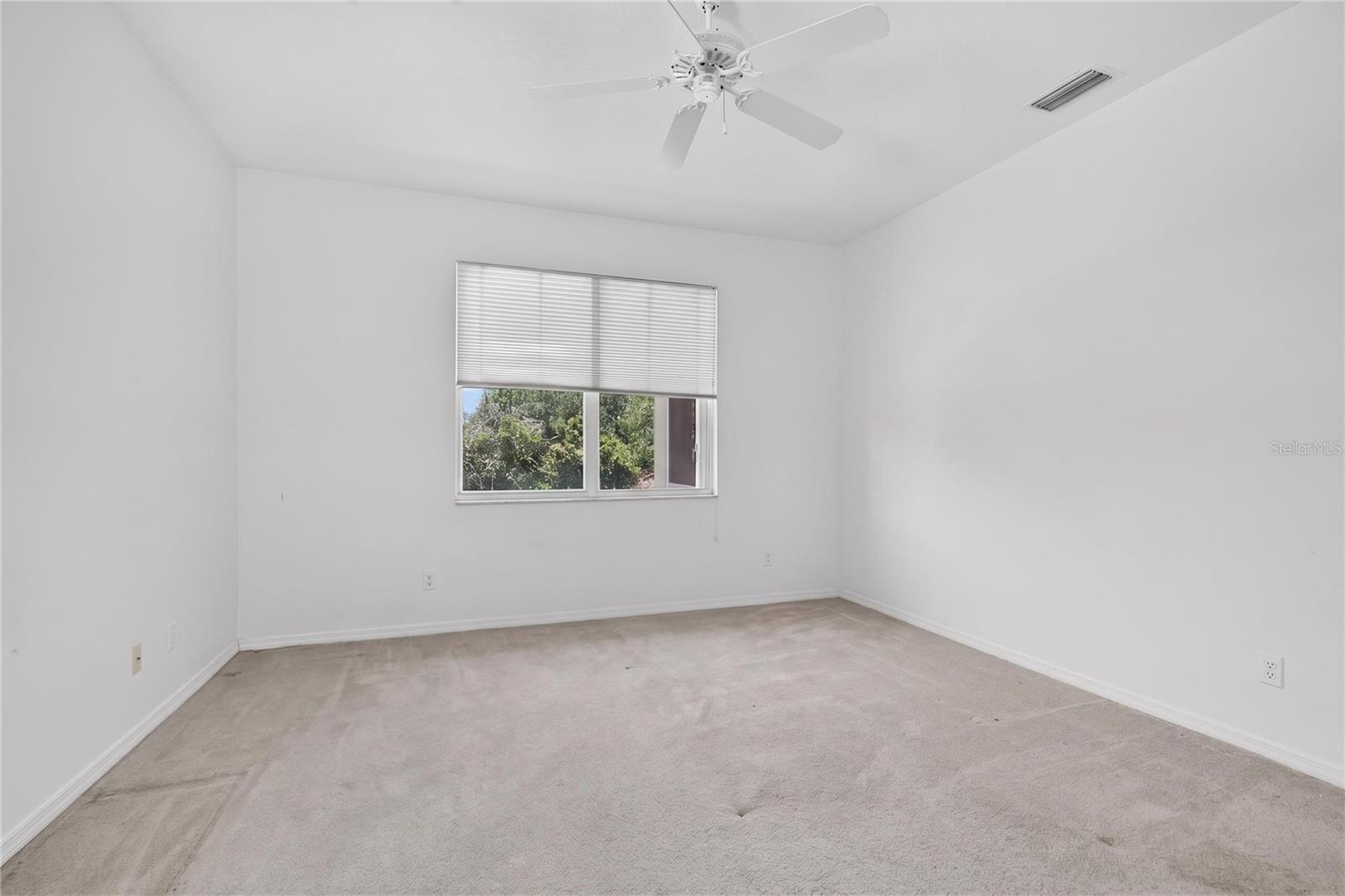 12608 Lake Ridge Cir Property Photo 21