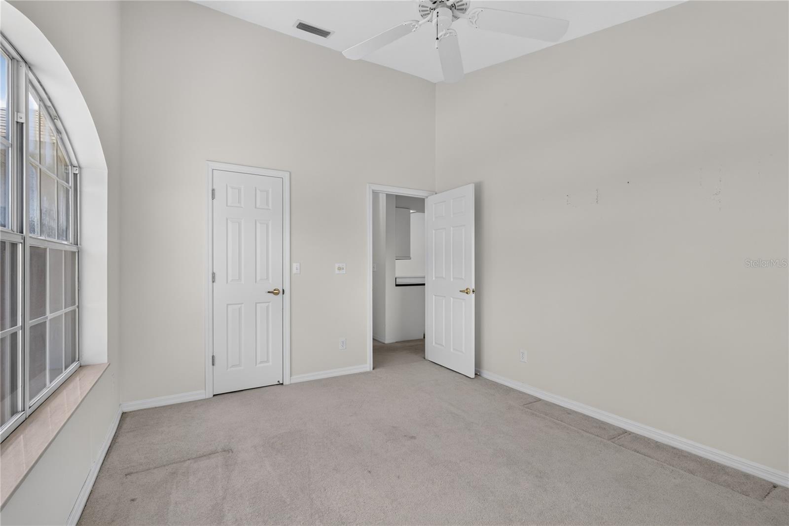 12608 Lake Ridge Cir Property Photo 34