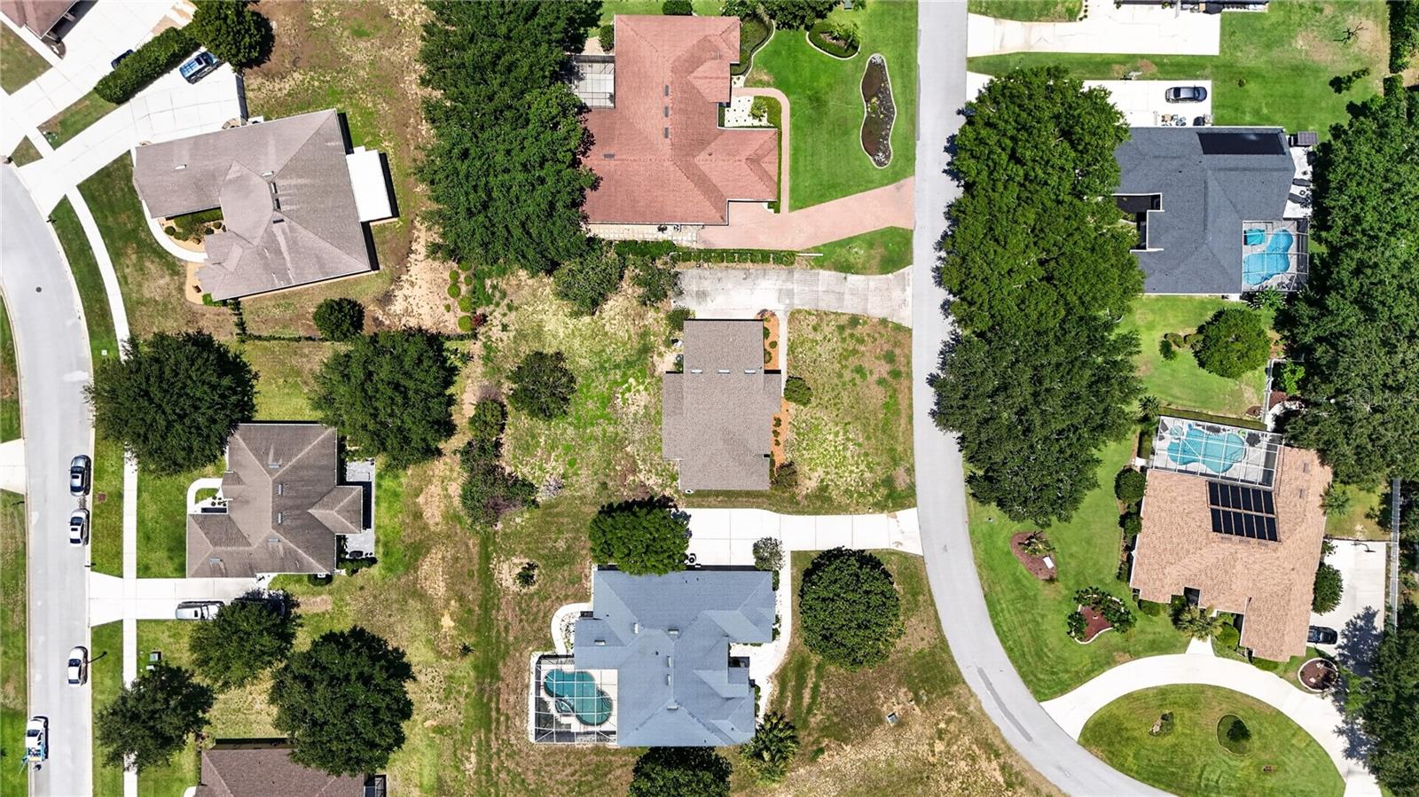 12608 Lake Ridge Cir Property Photo 43