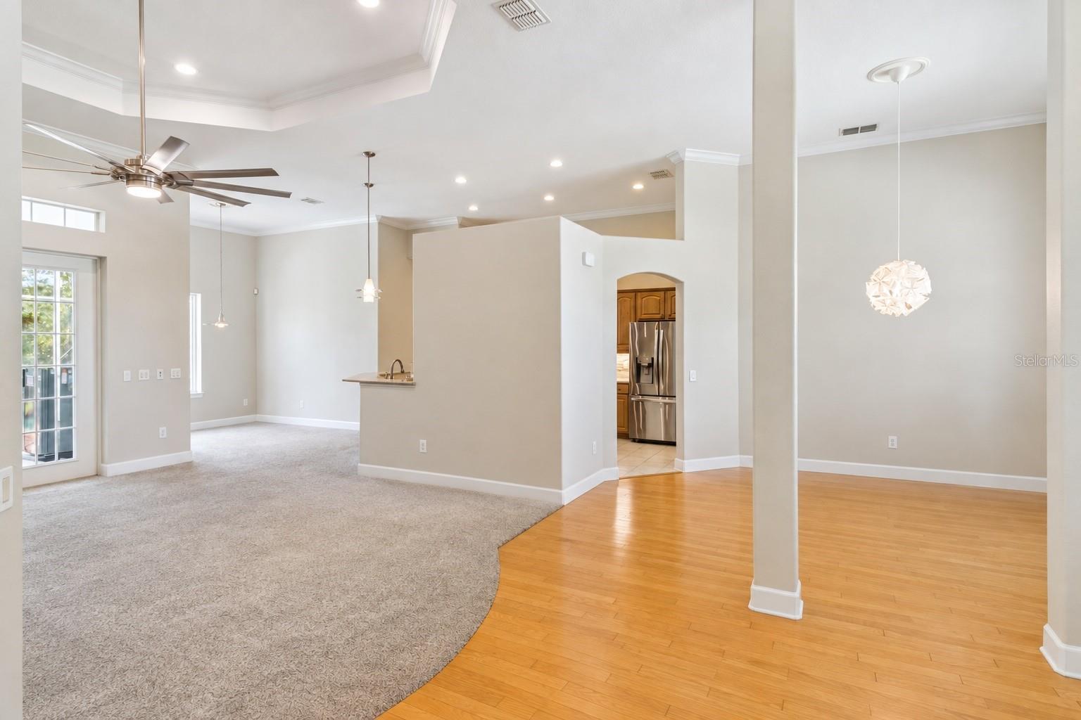 8 Cosmos Ct E Property Photo 6