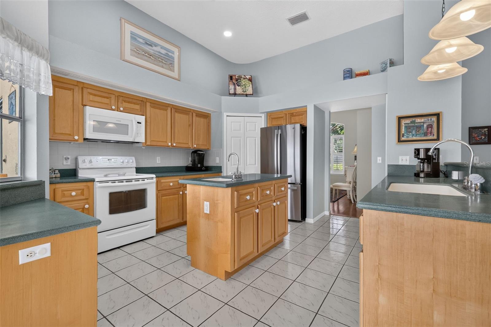 29742 Squirrel Point Rd Property Photo 14