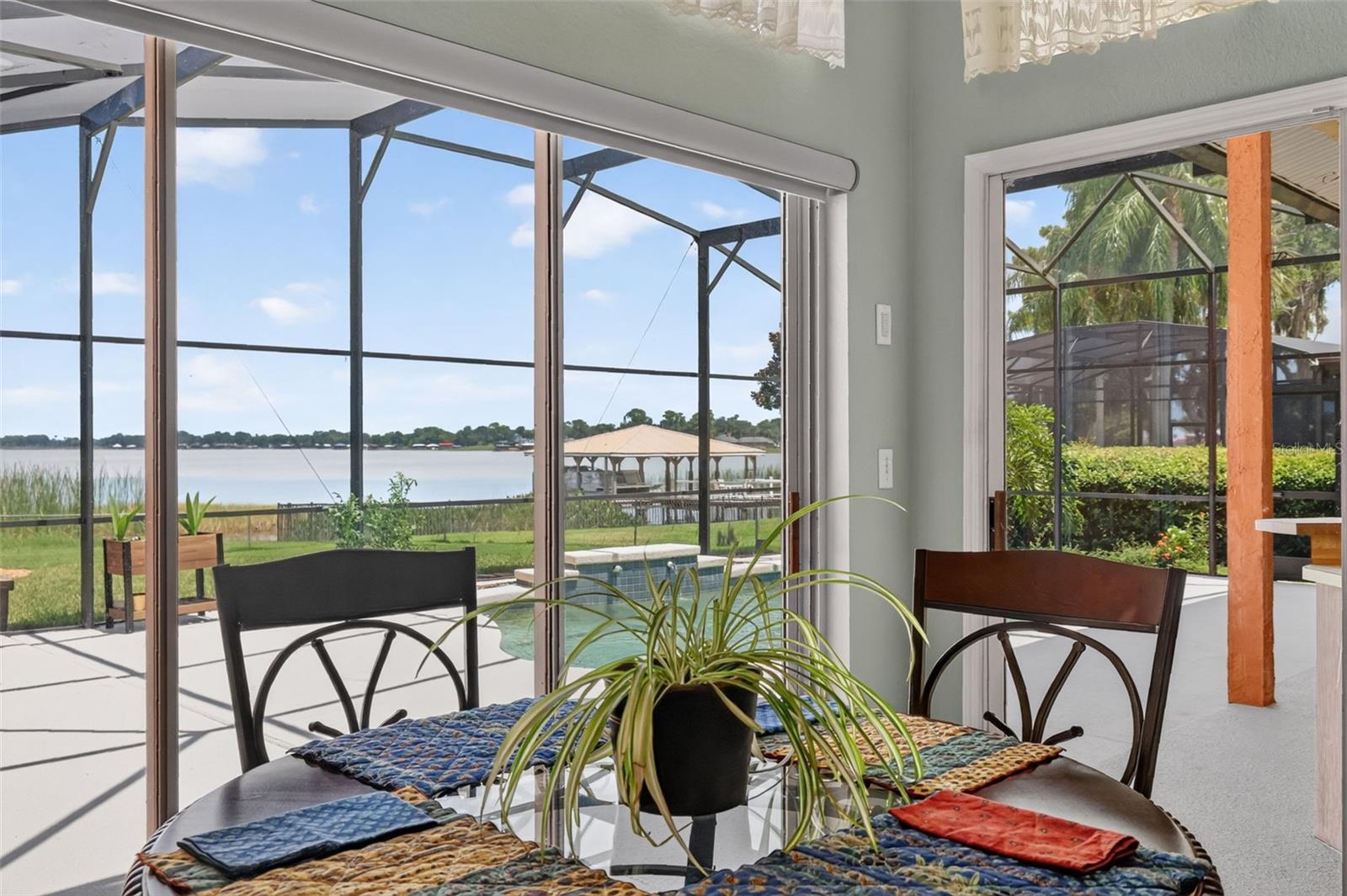 29742 Squirrel Point Rd Property Photo 17