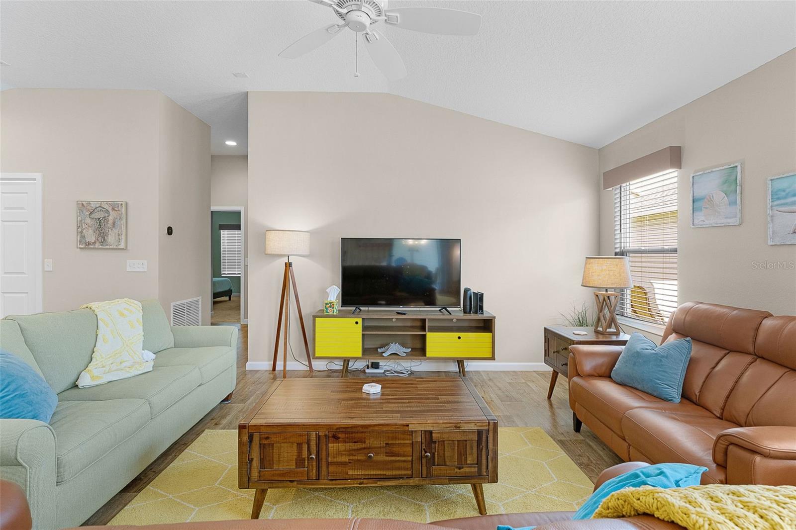 6080 Allen Ave Property Photo 12