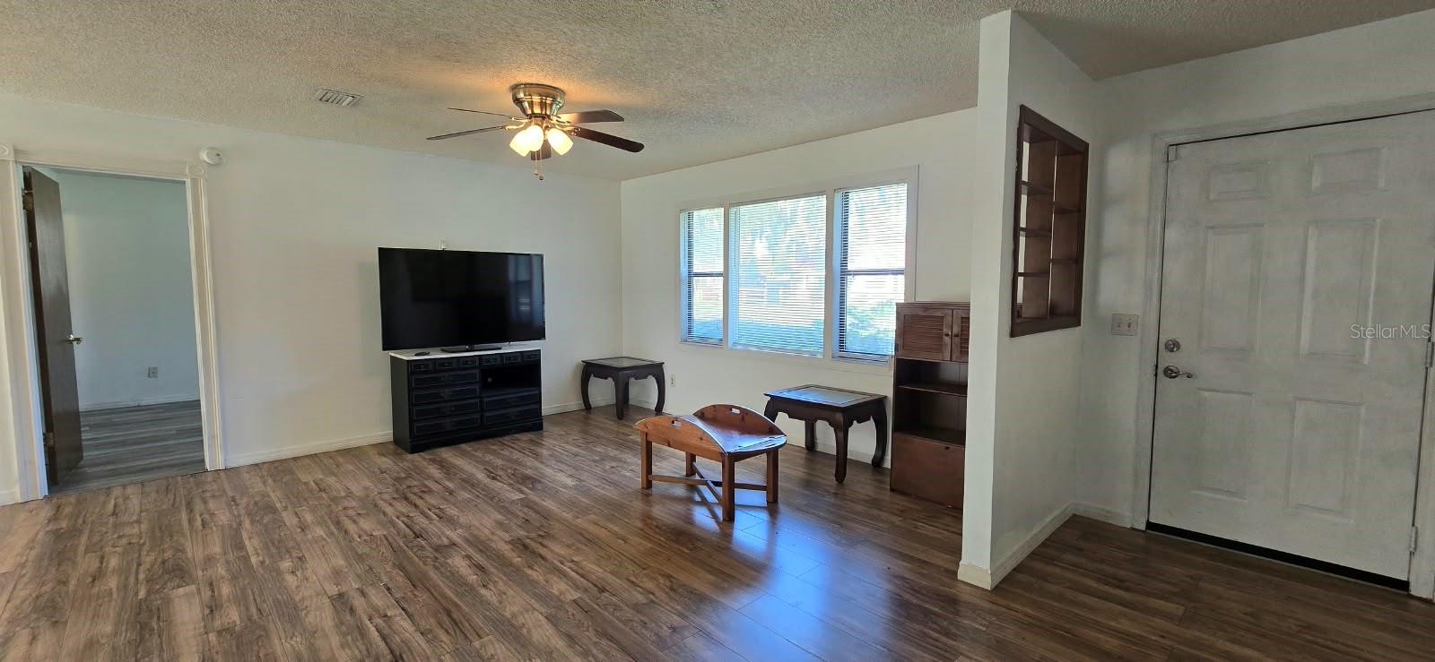 541 Sunset Ave Property Photo 5