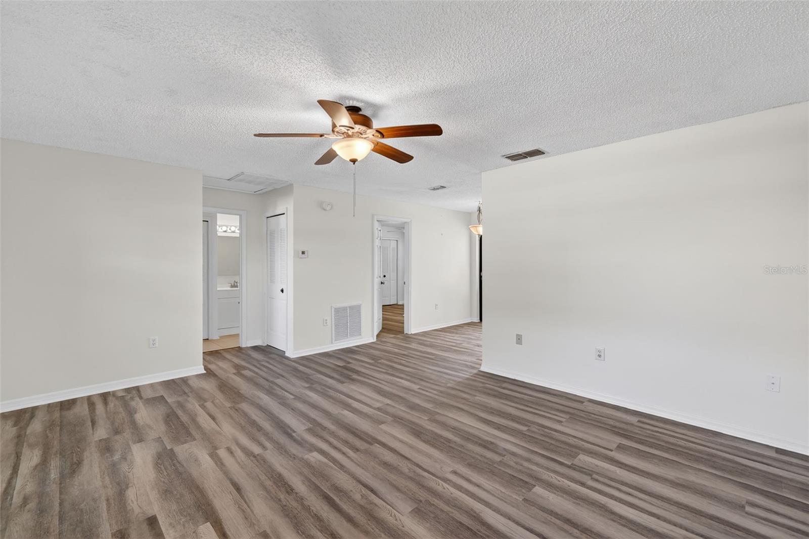 12520 Orangewood Ct Property Photo 5