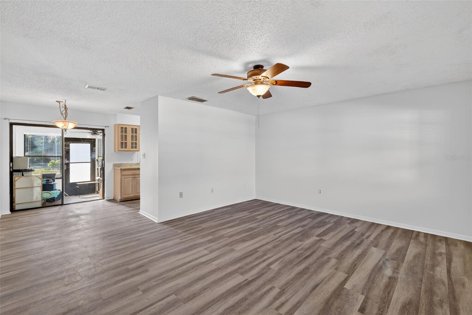 12520 Orangewood Ct Property Photo 6