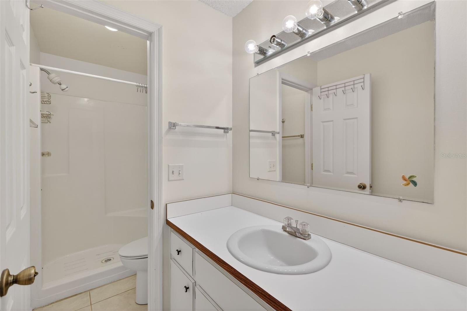 12520 Orangewood Ct Property Photo 14