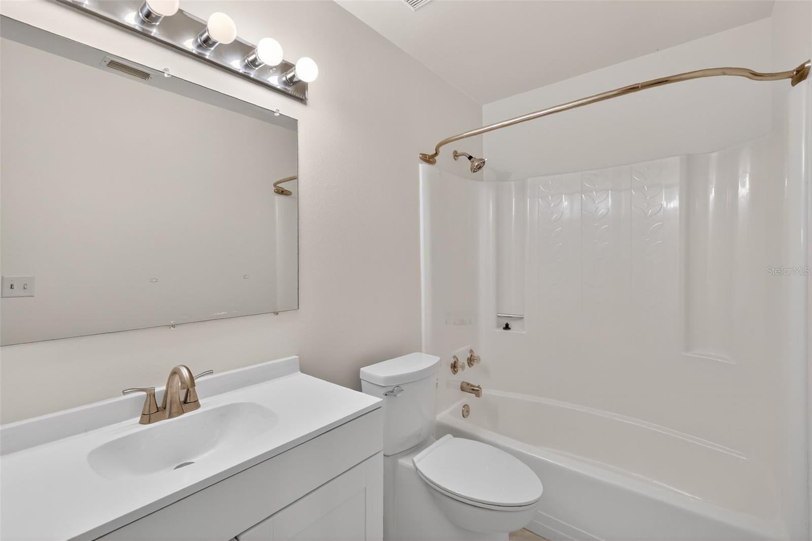 12520 Orangewood Ct Property Photo 17