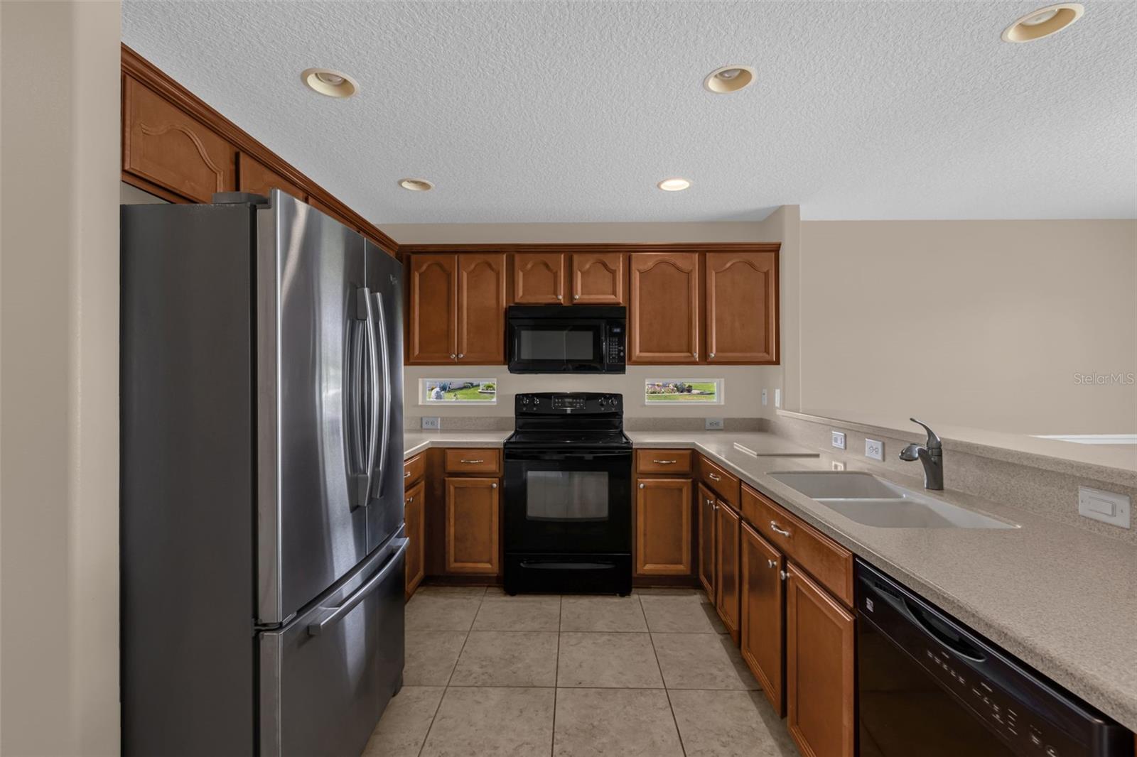 5901 Candle Glow Pl Property Photo 2