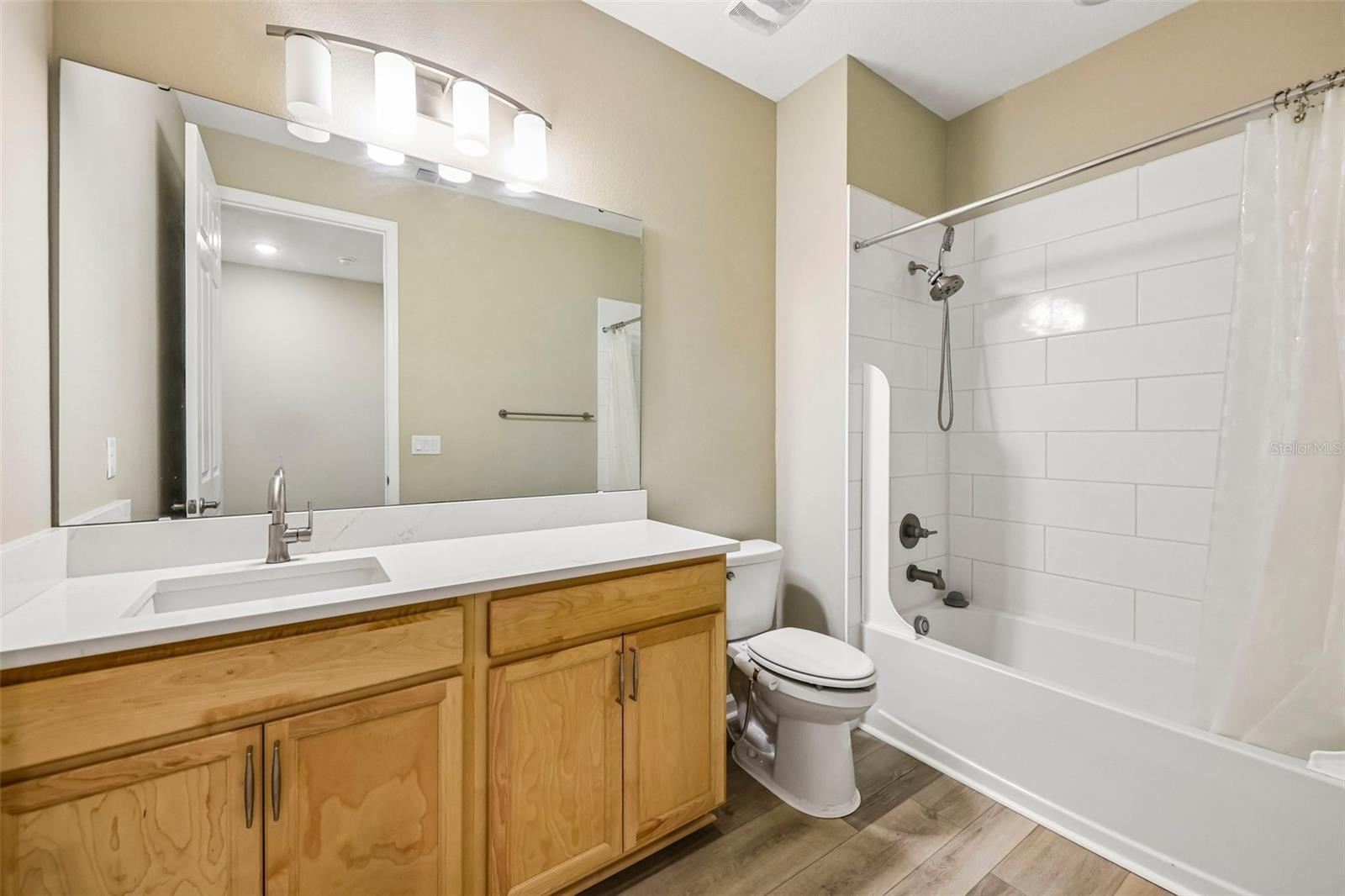 31719 Broadwater Ave Property Photo 20