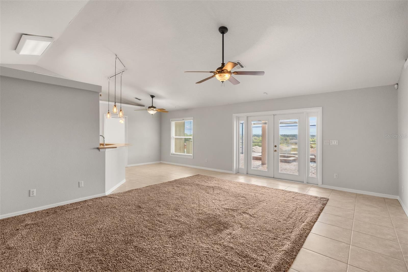 11501 Autumn Wind Loop Property Photo 9