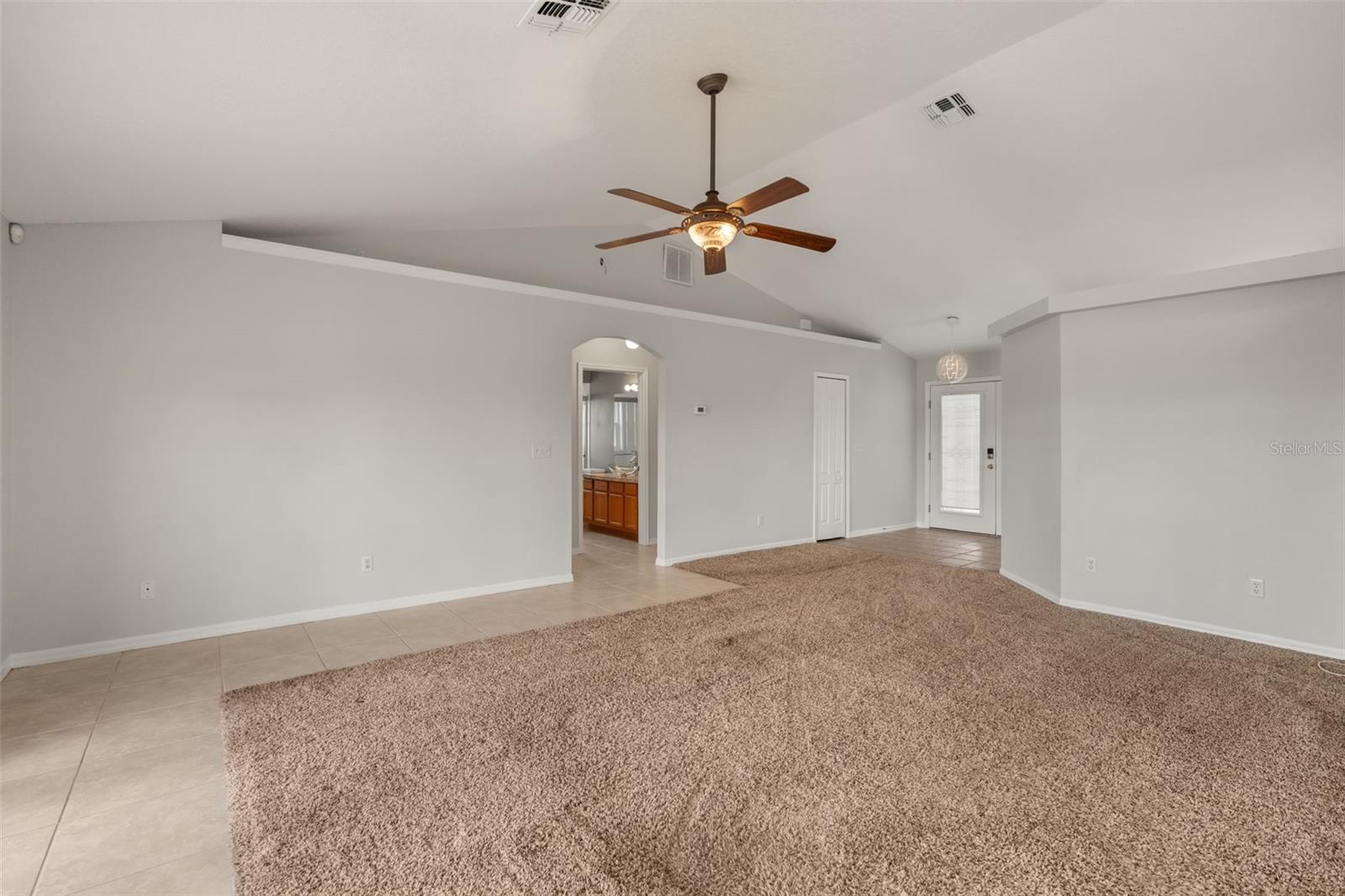 11501 Autumn Wind Loop Property Photo 12