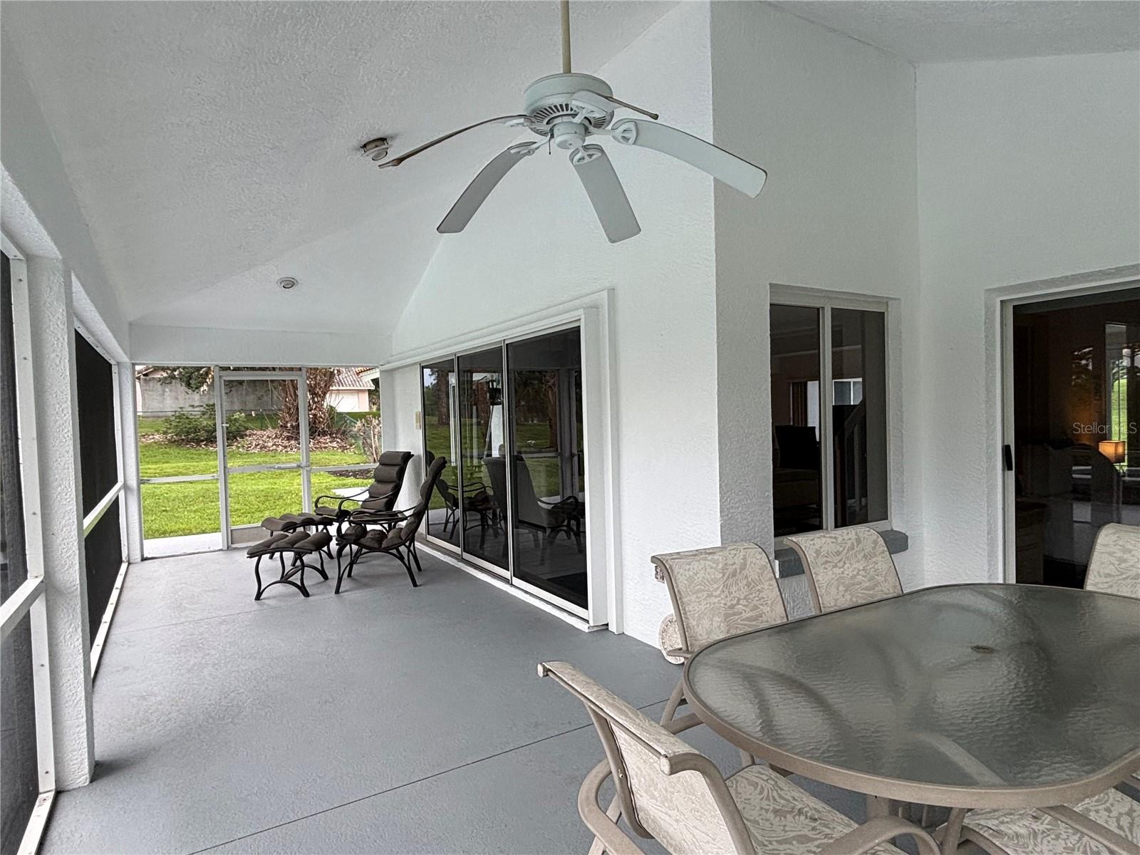 12853 Bellerive Dr Property Photo 18