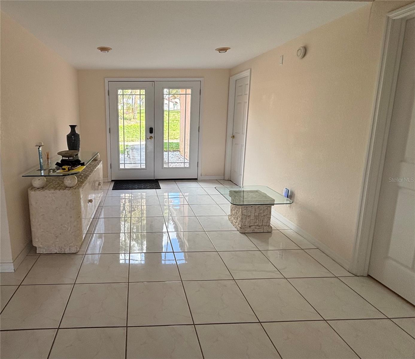 12853 Bellerive Dr Property Photo 22