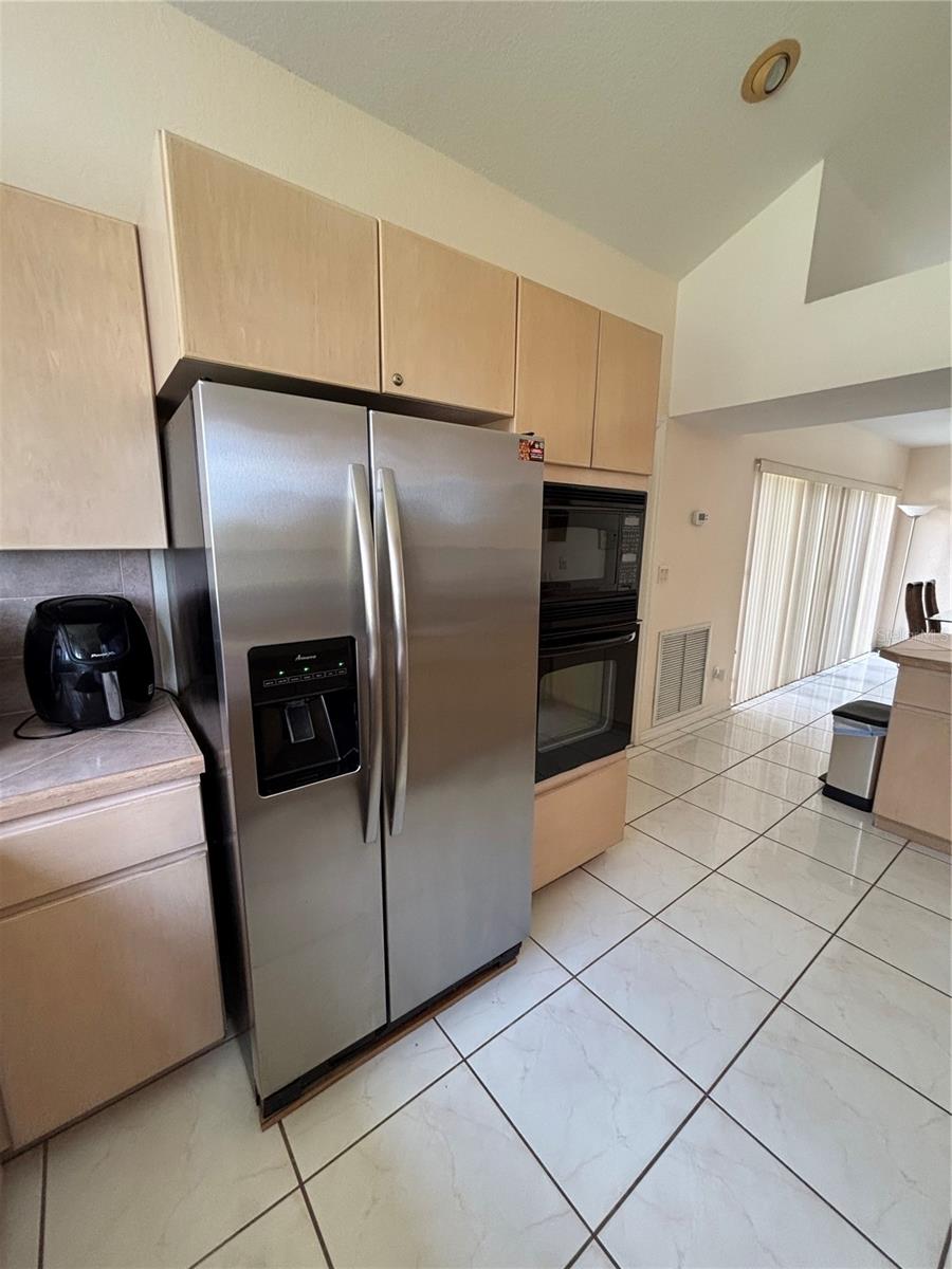 12853 Bellerive Dr Property Photo 27