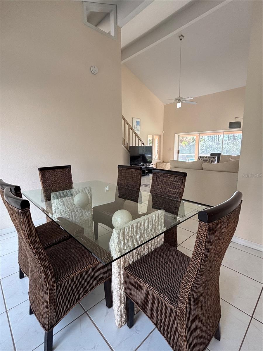 12853 Bellerive Dr Property Photo 29