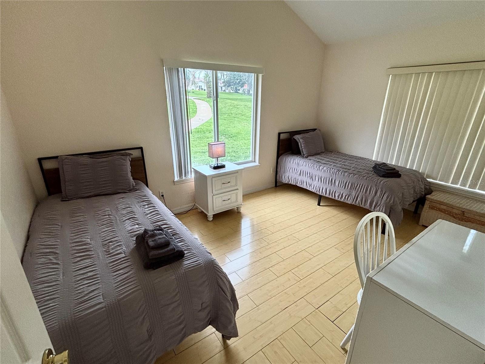 12853 Bellerive Dr Property Photo 41