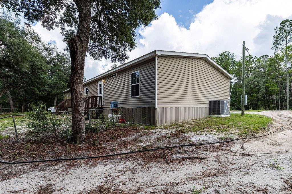 24821 Old Deer Rd Property Photo 32