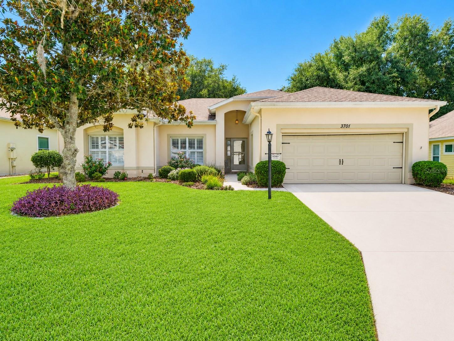 3701 Plantation Blvd Property Photo 1