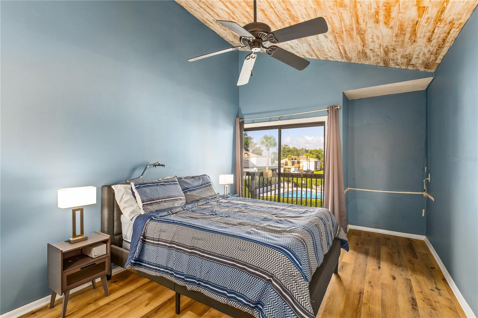 1051 S Highland St #7d Property Photo 7