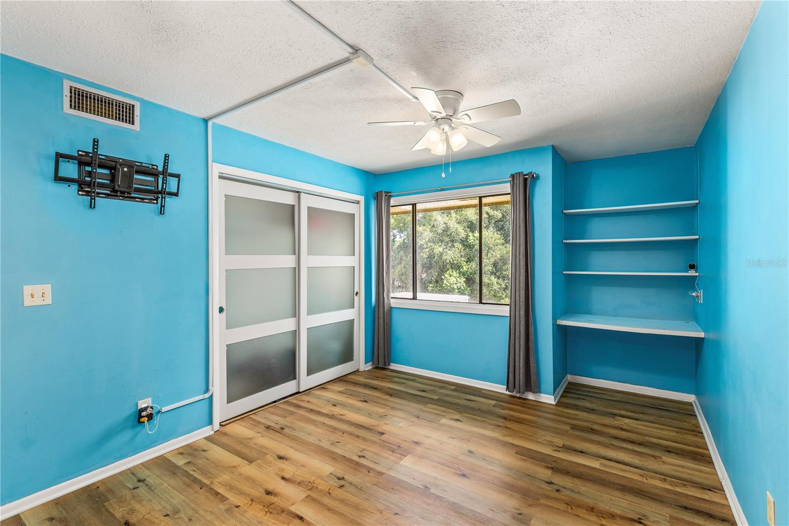 1051 S Highland St #7d Property Photo 20