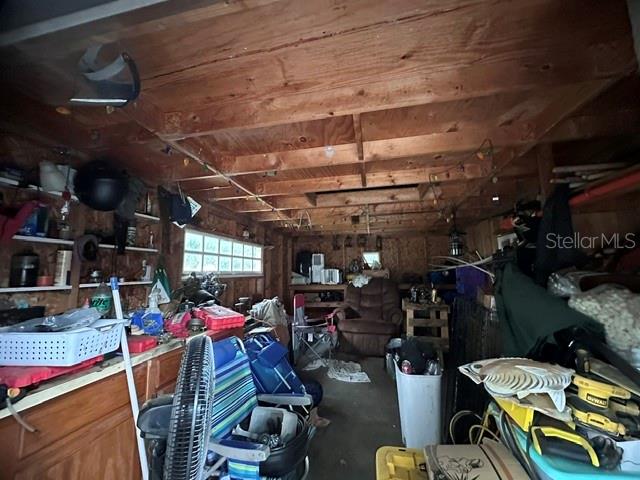 444 Quail St Property Photo 9