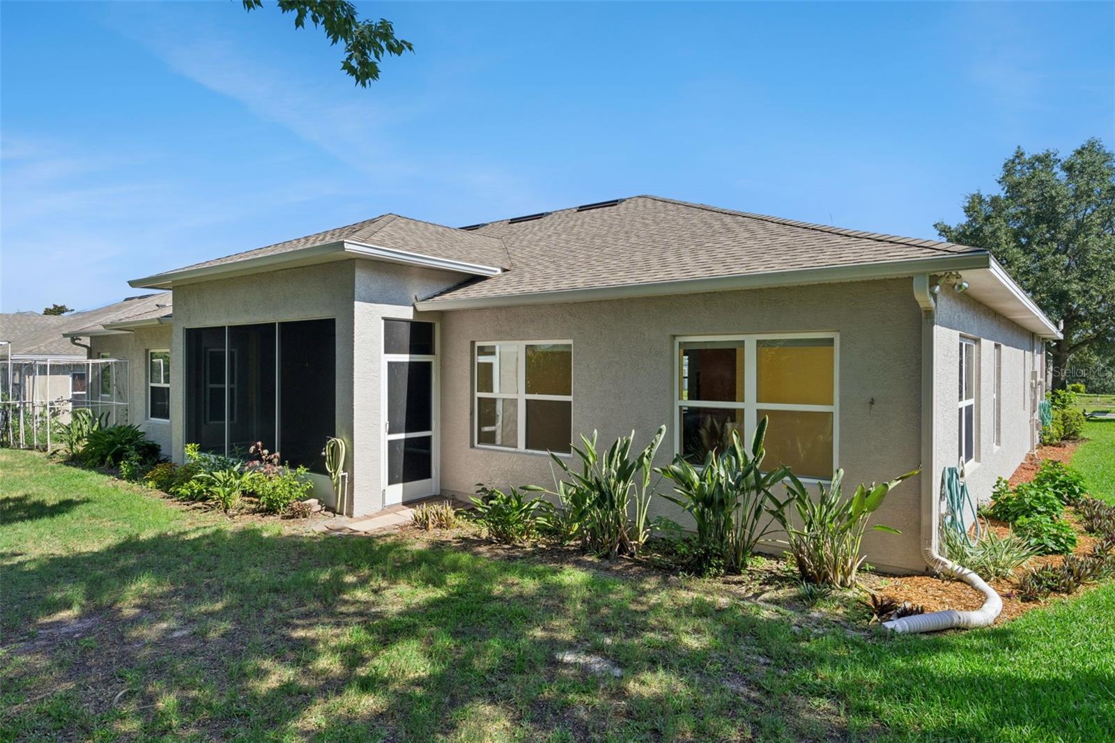 1041 Harmony Ln Property Photo 32